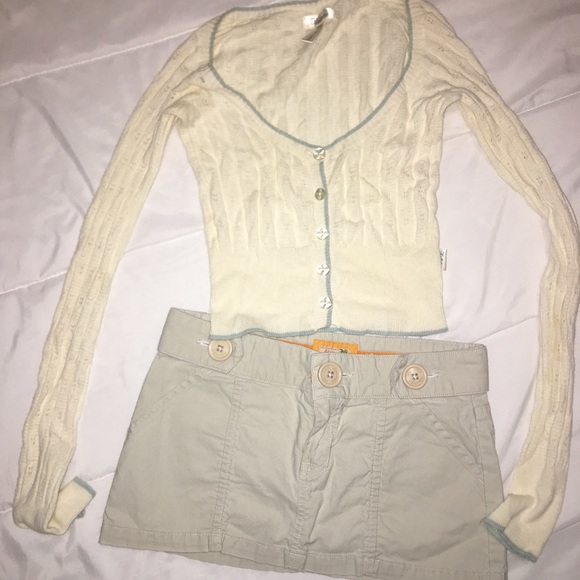 Cute hollister outfit mini skirt and crop cardigan